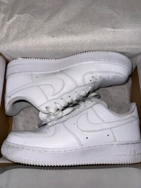 Nike Air Force 1 ‘07 Triple White (Women’s Size 7.5)